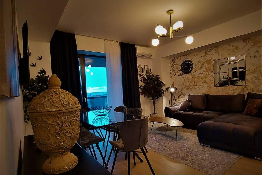 Prime Location, Sea View Flat Near The Beach Apartment คอนสตันซา ภายนอก รูปภาพ