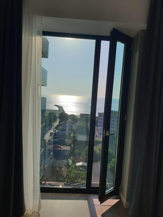 Prime Location, Sea View Flat Near The Beach Apartment คอนสตันซา ภายนอก รูปภาพ